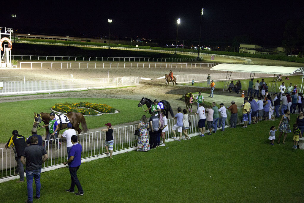 Jockey Club do Paraná, 511º corrida em 20/02/2017 Hipódromo do Tarumã