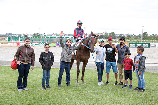 Jockey Club Paraná - Hipódromo do Tarumã, reunião do dia 04-02-2018