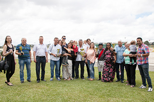 Jockey Club Paraná - Hipódromo do Tarumã, reunião do dia 04-02-2018